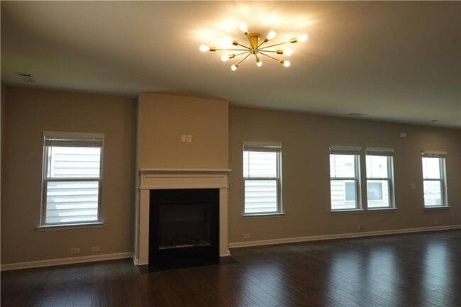 Building Photo - 2719 Morgan Spring Trail
