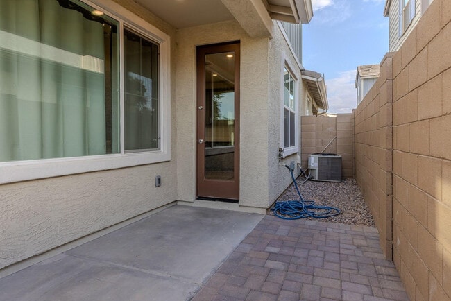 Building Photo - 1111 W. Diamondback Dr.