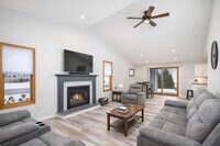 Building Photo - N307 Eastowne Ct