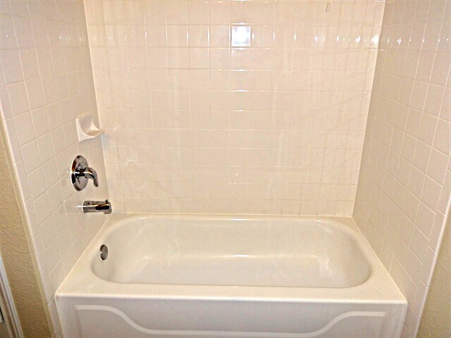 Building Photo - 2131 Jester Farms