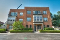 Building Photo - 962 Perry St