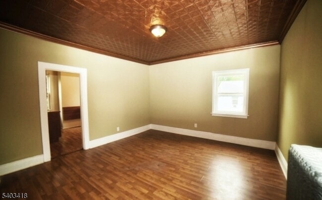 Building Photo - 295 Franklin St