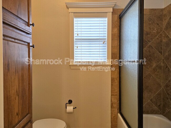 Building Photo - 1304 Fort Collins Dr