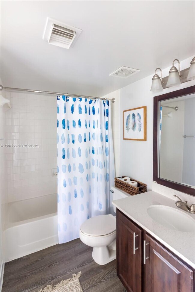 Building Photo - 17200 NW 64th Ave