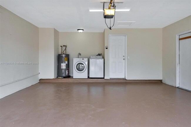 Building Photo - 13828 SW 283rd Terrace