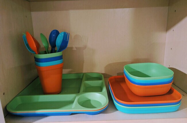 Building Photo - 469 Holt Rd NE