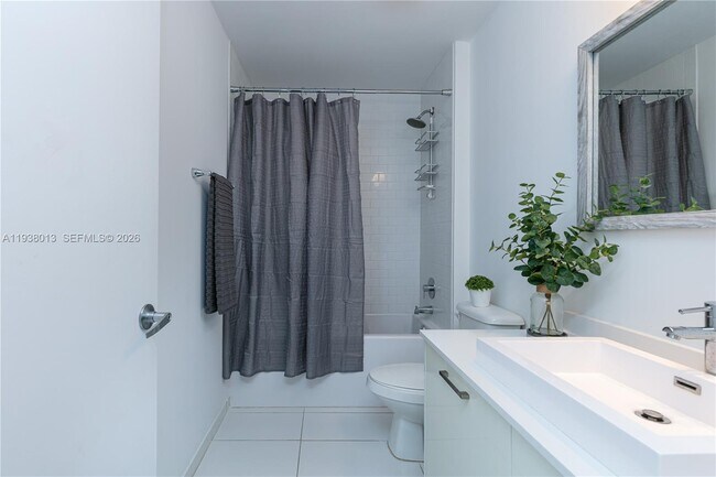 Building Photo - 151 SE 1st St