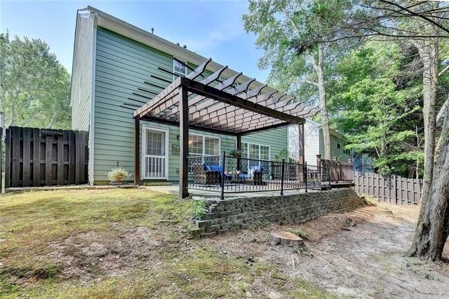 Building Photo - 335 Pintail Ct