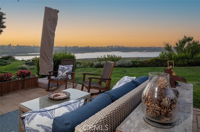 Building Photo - 2165 Vista Entrada Vis