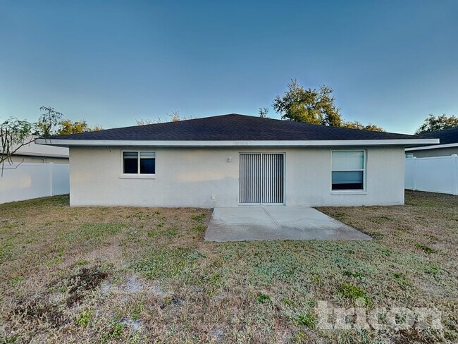 Building Photo - 2707 95th St E