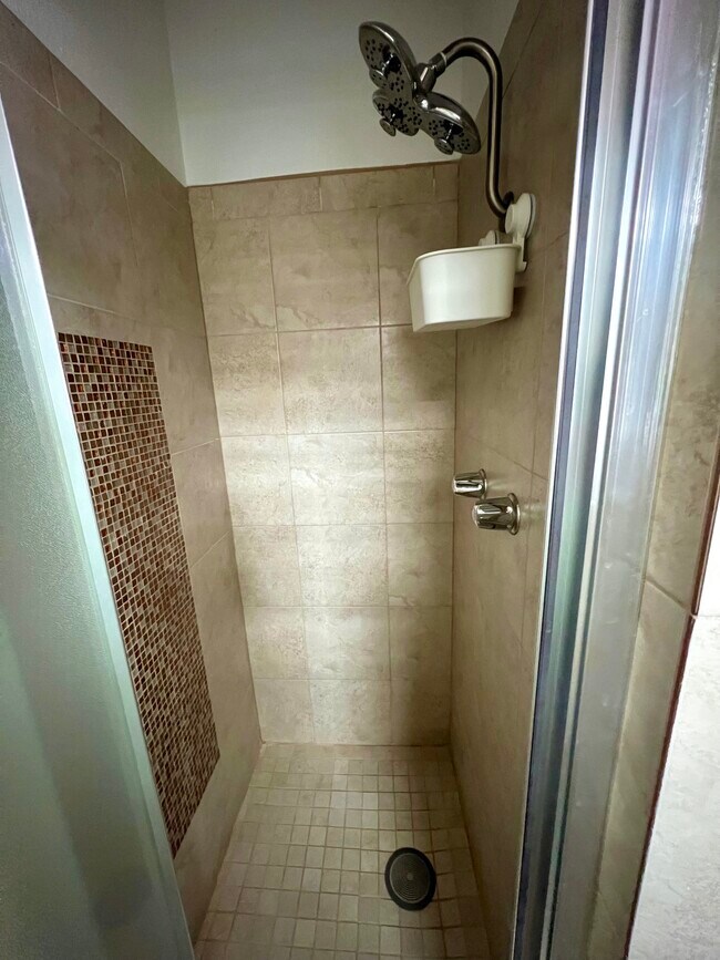 Building Photo - 3472 Rugged Dr