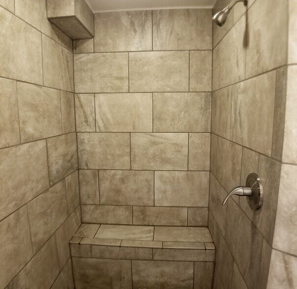 Building Photo - 141 Mulberry St