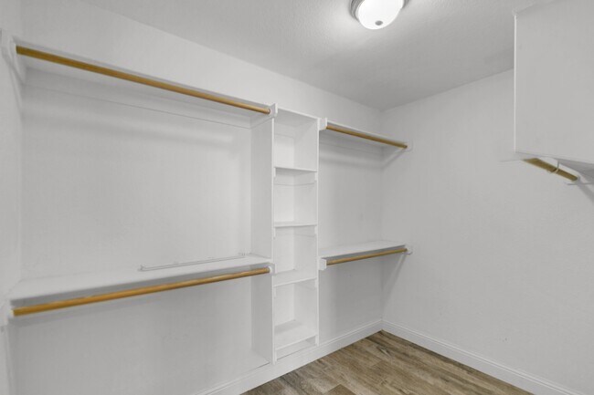 Building Photo - 1101 Chattie Dr