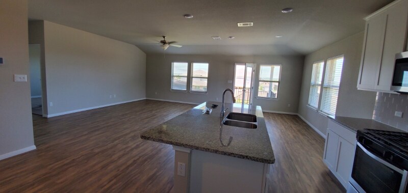 Building Photo - 1513 Ida Nell Pearson St