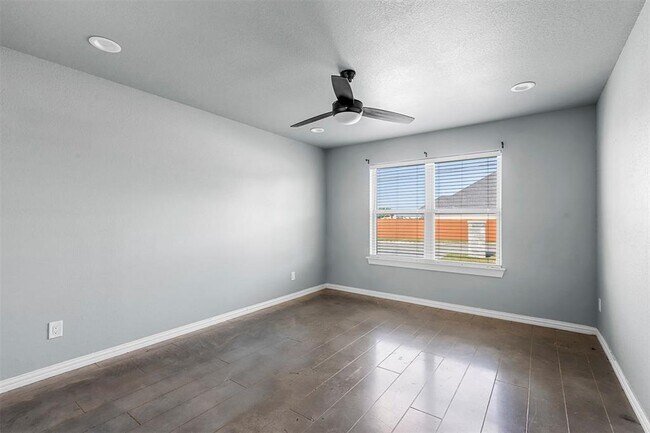 Building Photo - 6301 Hunterwood Dr