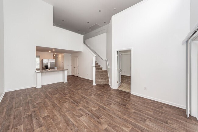 Building Photo - 3 Bedroom, 2.5 Bathroom Townhome in Cane Bay - Summerville