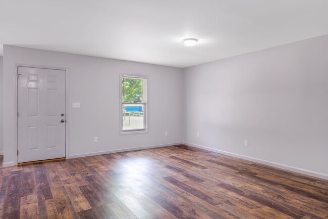 Building Photo - Location, Community, & Quality Living. It Starts Here!