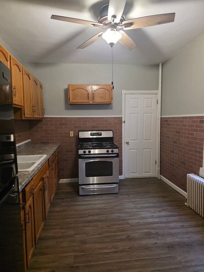 Building Photo - City of Wilmington Hedgeville Area