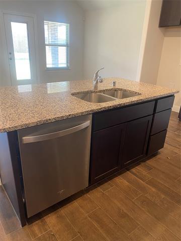 Building Photo - 4005 Waterford Dr