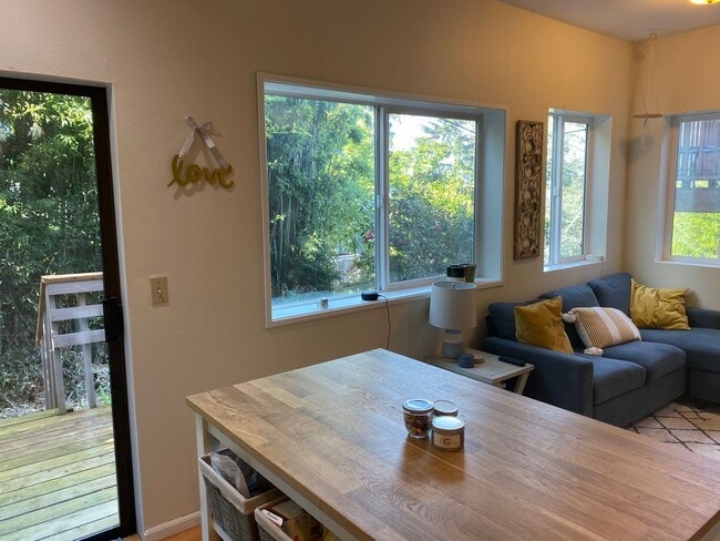 Building Photo - Ward Apartments LLC