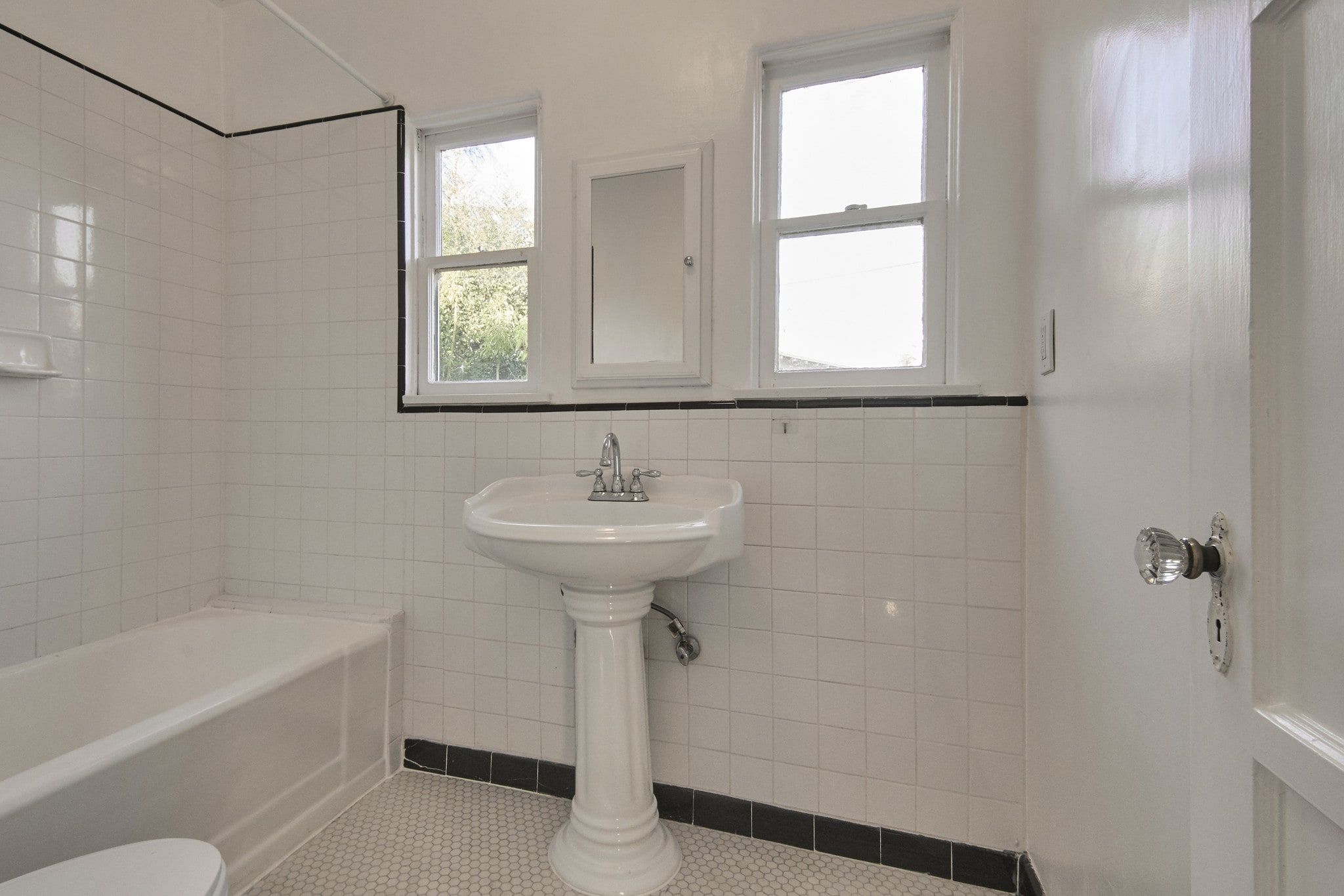Bathroom - 4522 Alumni Ave