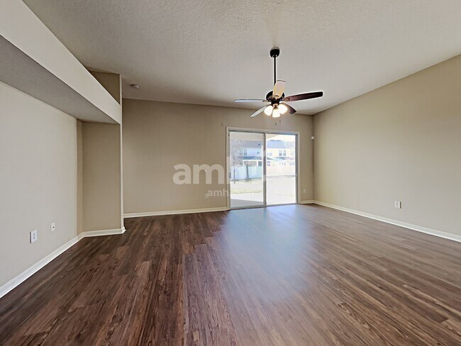 Building Photo - 3941 Leatherwood Dr