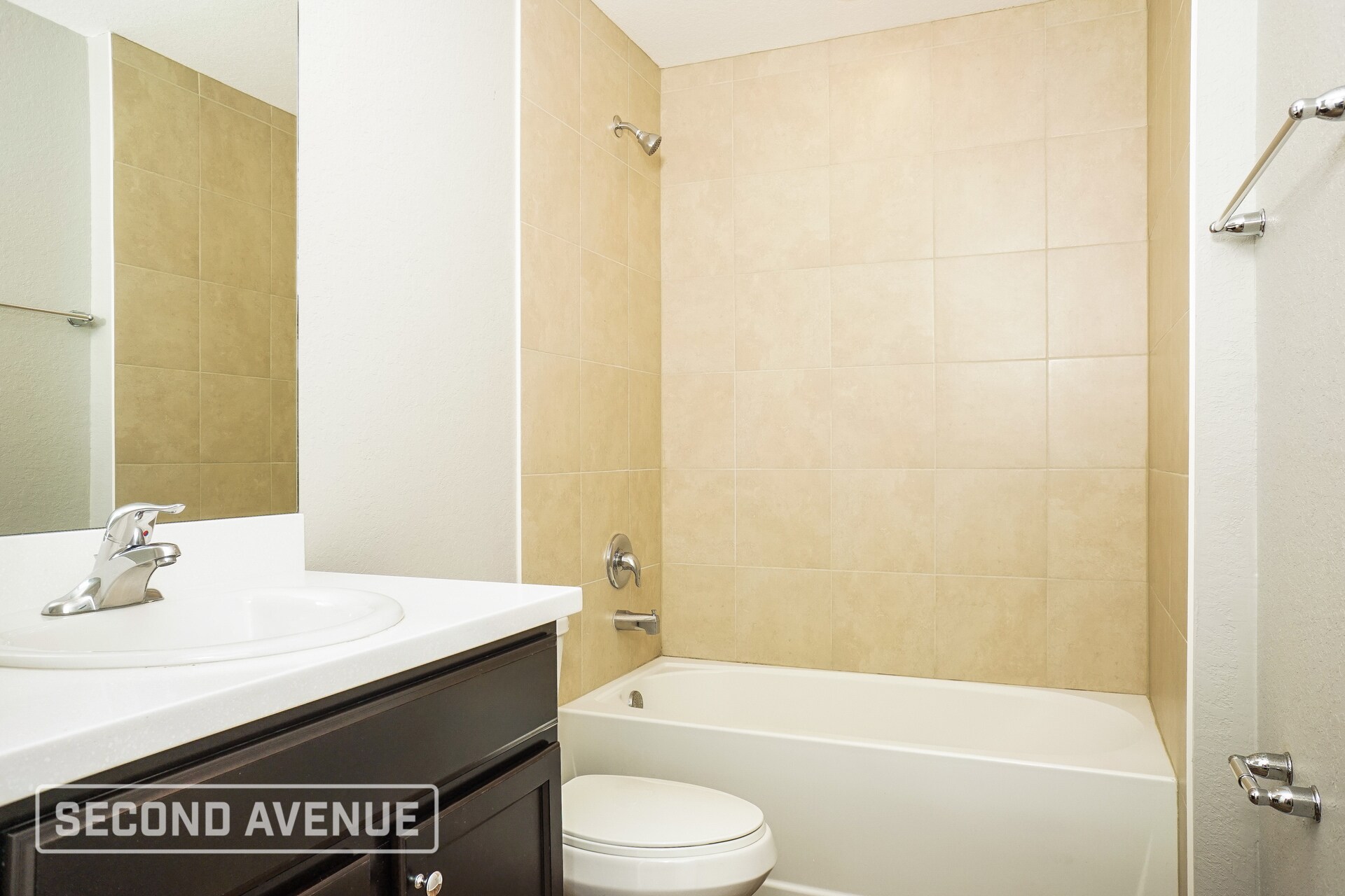 Building Photo - 105 Sherbourne St