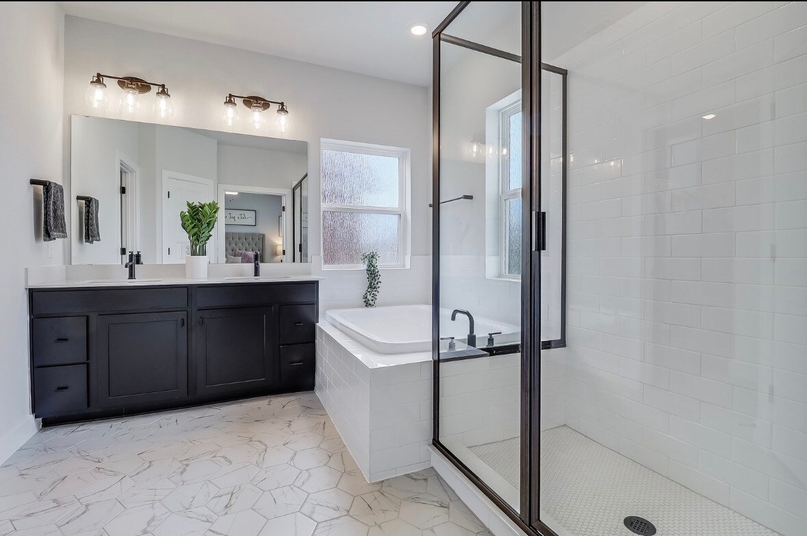 Building Photo - 6006 Rangeland Rd