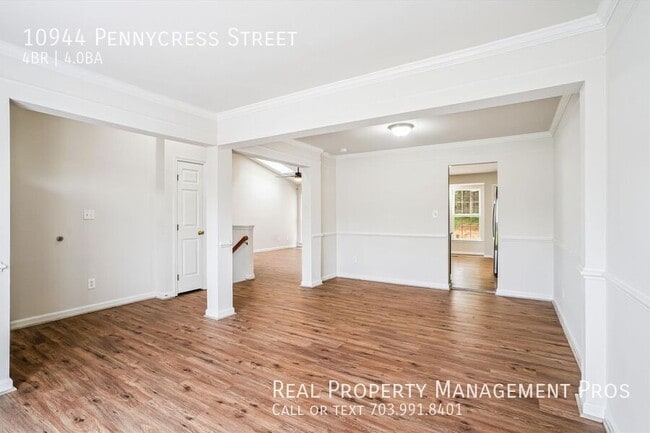 Building Photo - 10944 Pennycress St