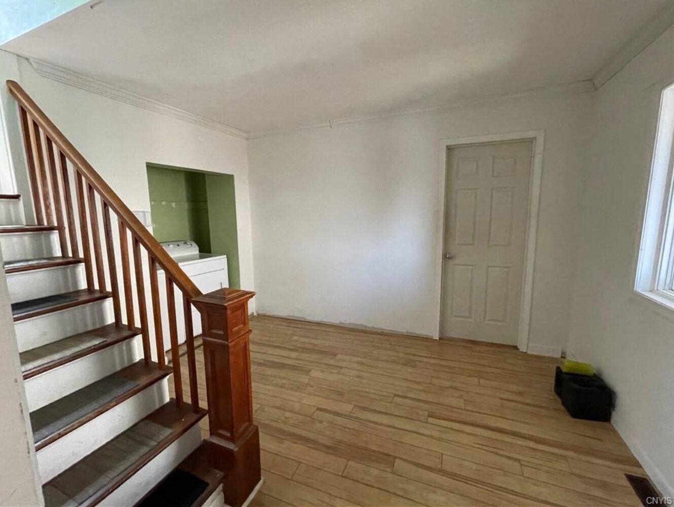 Laundry / Bonus Room - 107 5th Ave