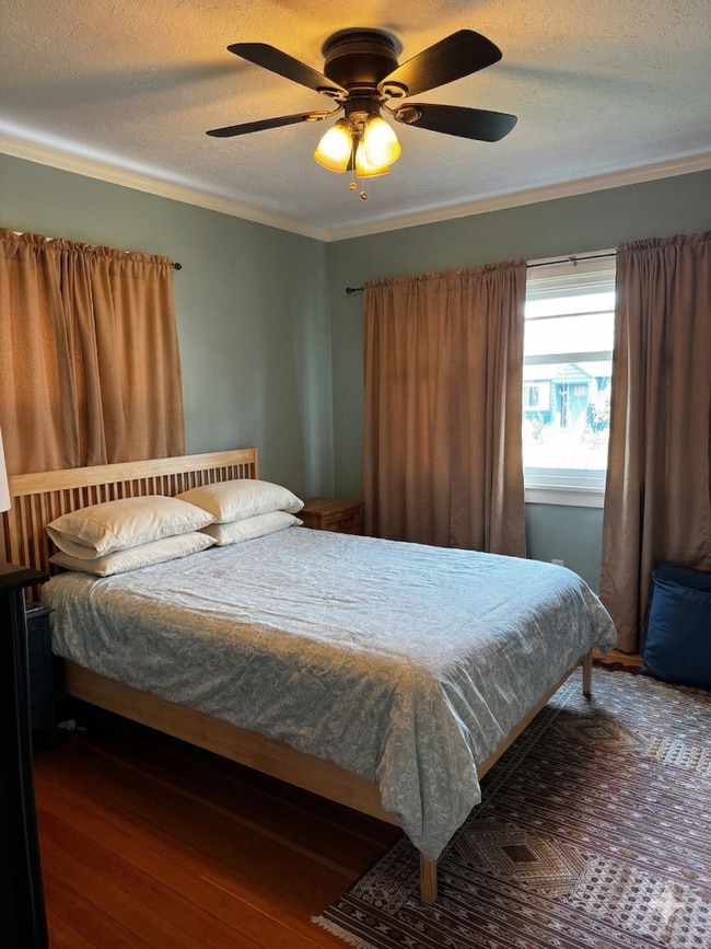 Bedroom 1 - 925 NE 79th Ave