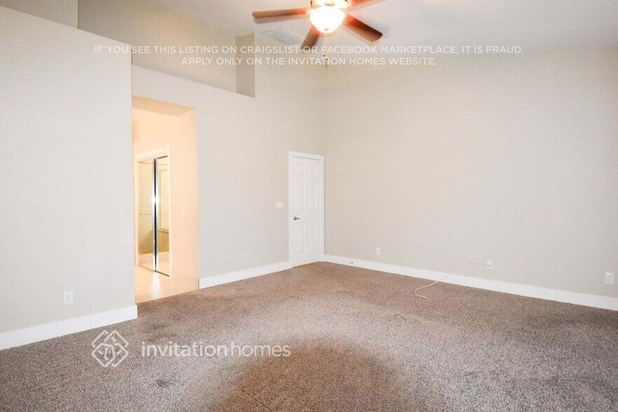 Building Photo - 1342 Temporale Dr