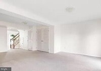 Building Photo - 371 Latrobe Dr