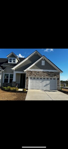 Building Photo - 10181 Higdon Ct