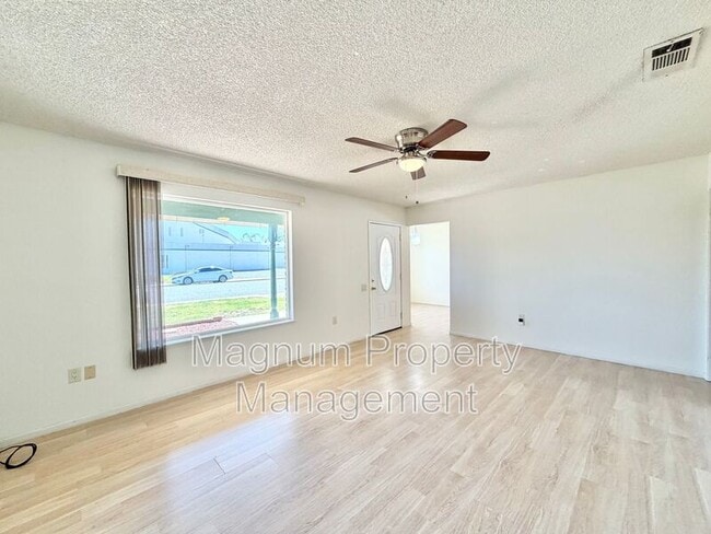 Building Photo - 27961 Winged Foot Dr