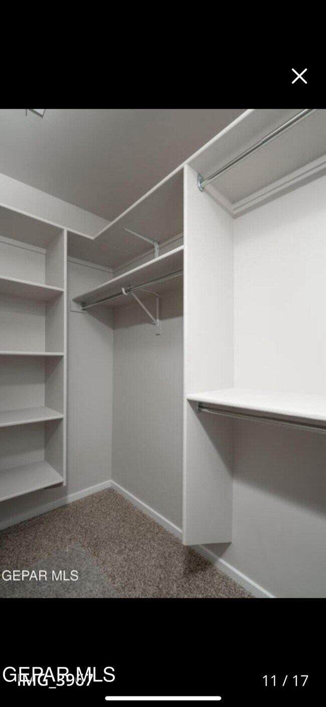 Building Photo - 15221 Gauge Ct