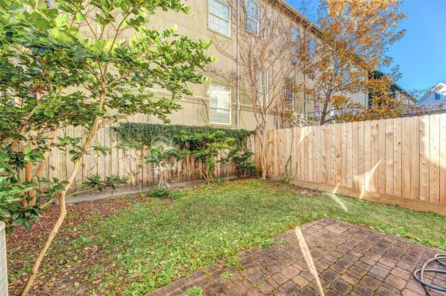 Building Photo - 1309 Malone St
