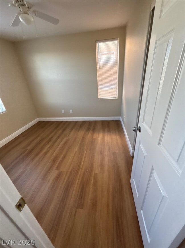 Building Photo - 10992 Scotch Rose St