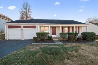 Building Photo - 14 Braxton Dr