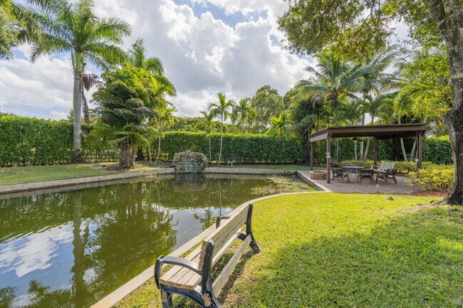 Building Photo - 7447 NW 82nd Terrace