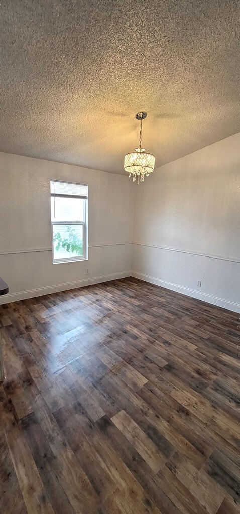 Building Photo - 7100 Airline Dr