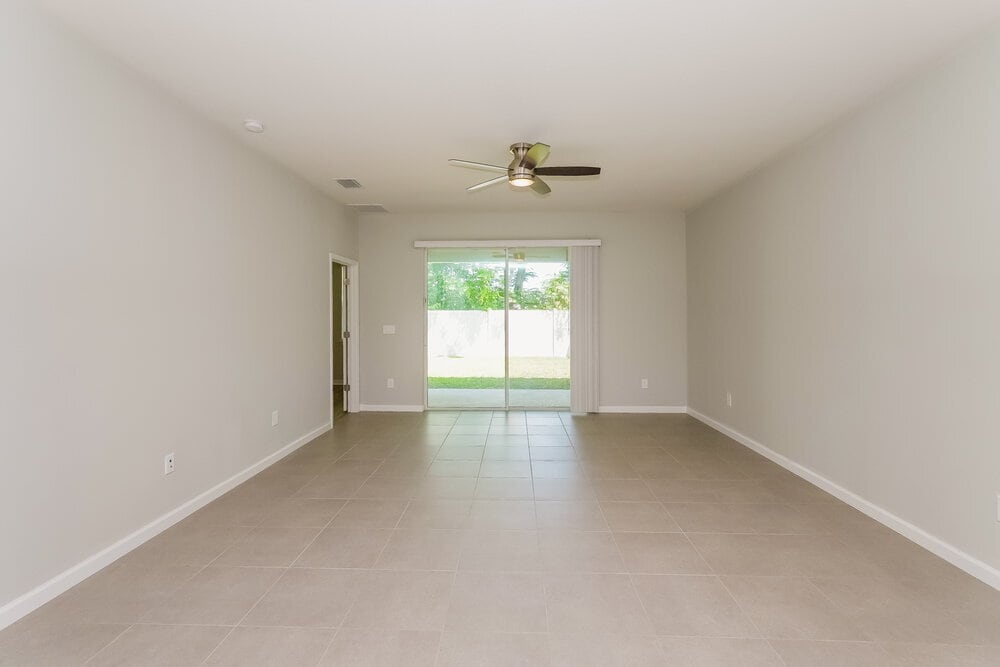 Building Photo - 10429 Heron Hideaway Loop