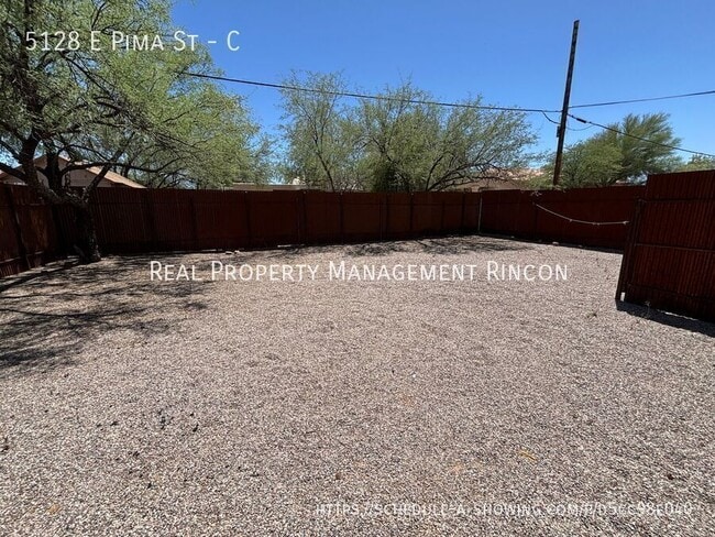 Building Photo - 5128 E Pima St