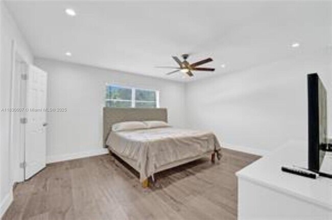 Building Photo - 4100 N 58th Ave