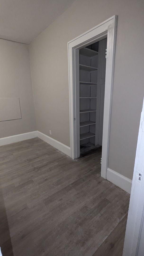 Building Photo - Atlas Investment Group, LLC (569 Allyn St ...