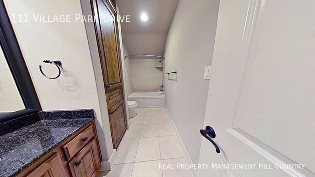 Building Photo - 111 Village Park Dr