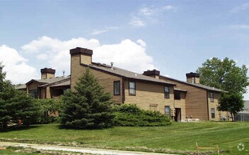 Building Photo - 1140 Shadow Ln