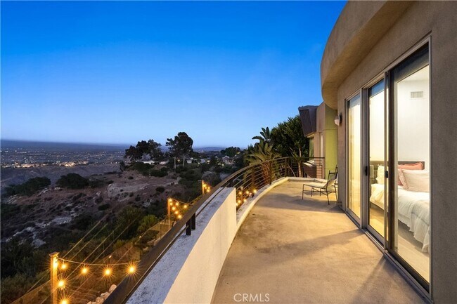 Building Photo - 3230 Tyrol Dr