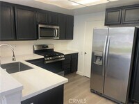 Building Photo - 19003 Canyon Cir Dr