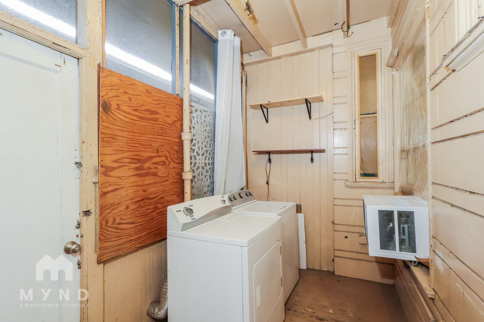 Building Photo - 825 14th St